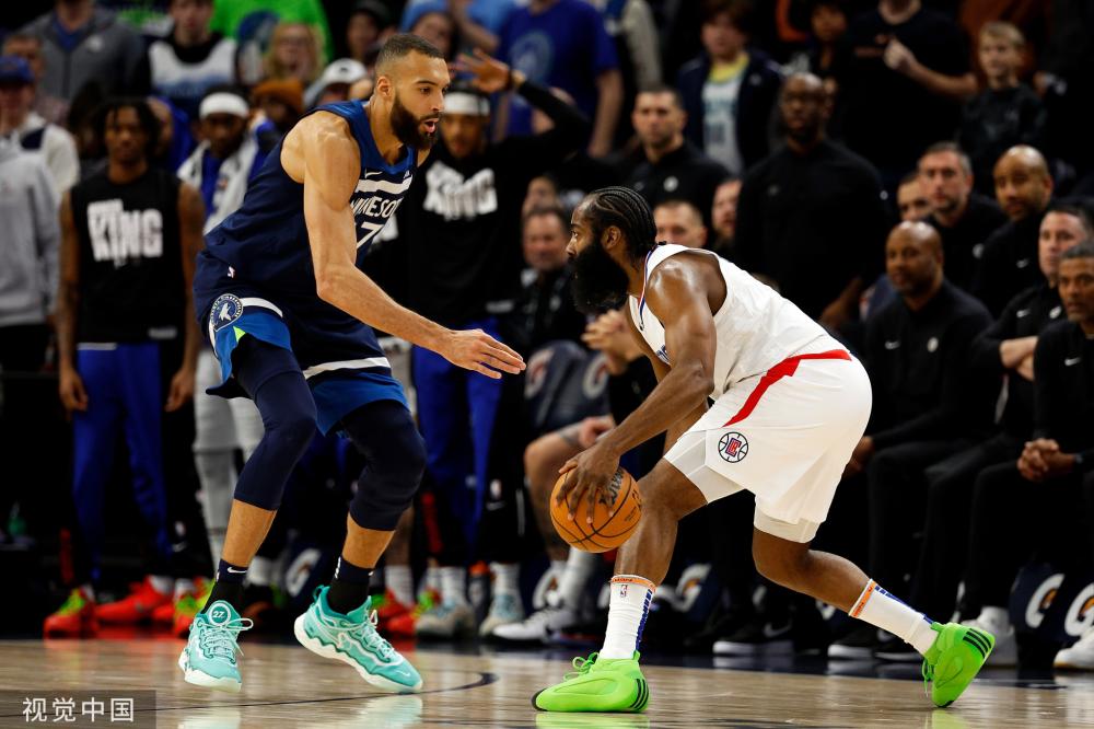 转会市场充 转会市场充